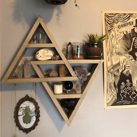 Decorazioni per la casa su misura - Scaffali rustici con doppio triangolo galleggiante in legno (grigio naturale stagionato)